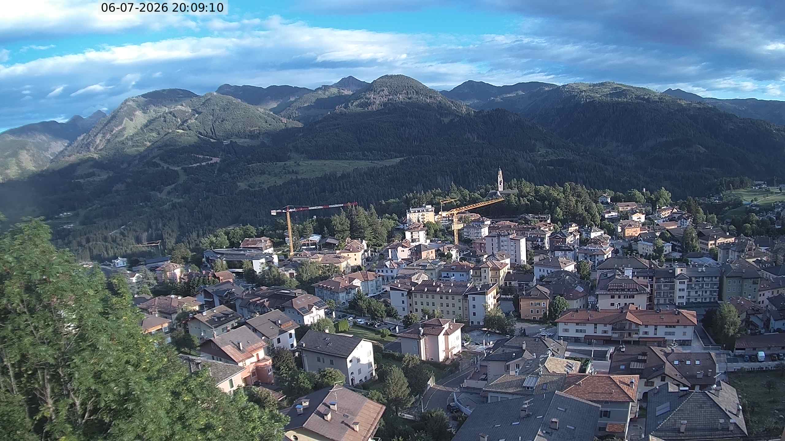Vista di Cavalese Webcam Pagoda